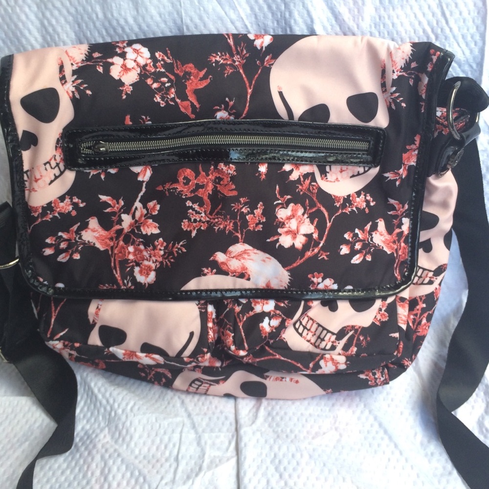 Vintage Betseyville Mini Messenger Bag